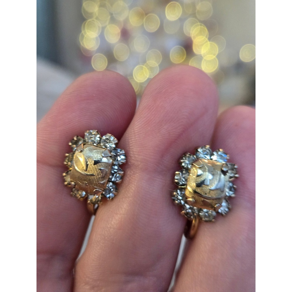 Gold Rhinestone Screwback Earrings Intricate Design Vintage Look Expensive!